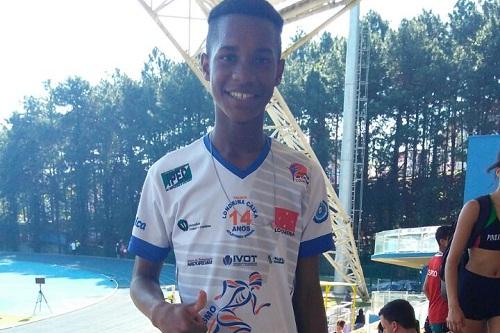 Equipe subiu ao pódio 11 vezes, fazendo sete campeões. De quebra ainda voltou com boas colocações no ranking nacional sub-16 / Foto: Assessoria de Imprensa/Divulgação